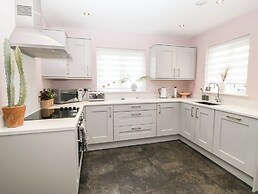 11 Parc Delfryn