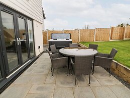 11 Parc Delfryn