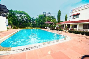 TGI Insignia Resort & Villa's