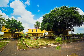 TGI Insignia Resort & Villa's