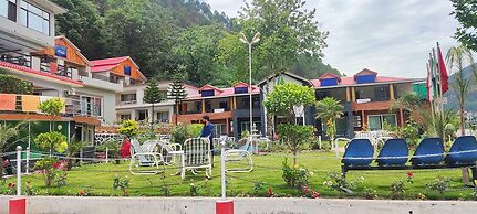 Hotel Pine Track HPT