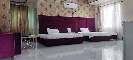 Hotel Pine Track HPT