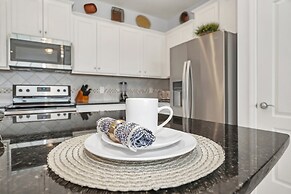 Stunning Lake View! Themed Bedrooms With Comfortable and Sophisticated