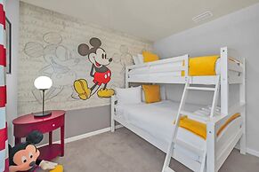 Stunning Lake View! Themed Bedrooms With Comfortable and Sophisticated