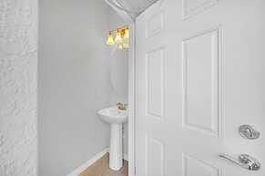 Stunning Lake View! Themed Bedrooms With Comfortable and Sophisticated