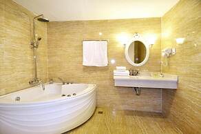 A25 Hotel - 255 Le Thanh Ton