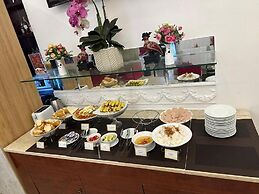 A25 Hotel - 255 Le Thanh Ton