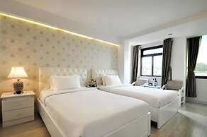 A25 Hotel - 255 Le Thanh Ton