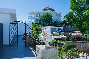 Orangea Beach Resort