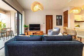 Immaculate 2-bed Apartment in Pereybere Grand Baie