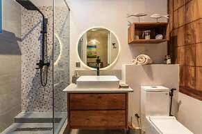 Immaculate 2-bed Apartment in Pereybere Grand Baie