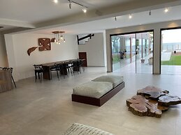 Front sea Mansion With Pool Maceio Paripueira