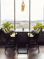 Meta Business Hotel