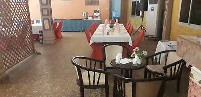 New Town Palace Hotel