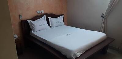 New Town Palace Hotel