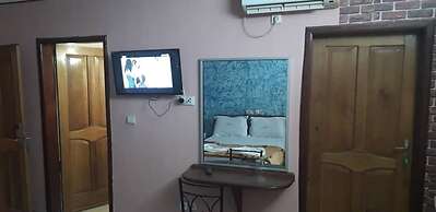 New Town Palace Hotel