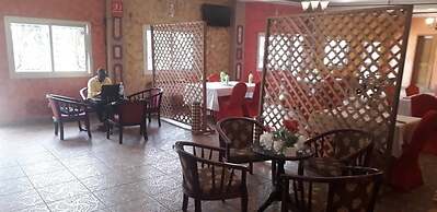 New Town Palace Hotel