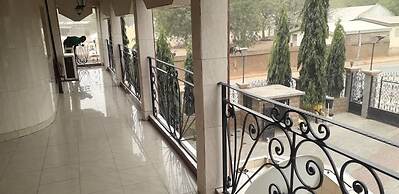 New Town Palace Hotel