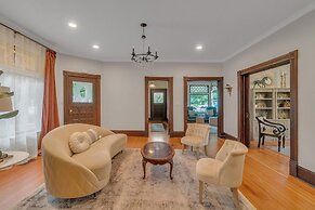 Orting Manor - Charming And Historic! 6 Bedroom Residence by Redawning