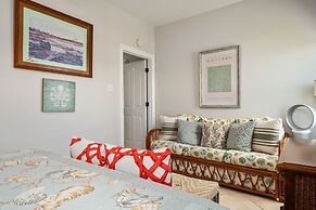 Good Times And Tan Lines 3 Bedroom Home by RedAwning