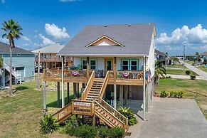 Good Times And Tan Lines 3 Bedroom Home by RedAwning