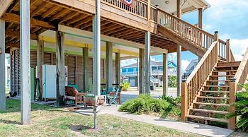 Good Times And Tan Lines 3 Bedroom Home by RedAwning