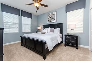 6 Bed 6 Bath Champions Gate Golf Resort! 6 Bedroom Villa by RedAwning