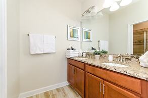 6 Bed 6 Bath Champions Gate Golf Resort! 6 Bedroom Villa by RedAwning