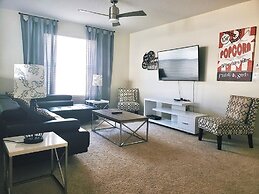 5 Bed Pool Home Multiple Bunks & Game Room! 5 Bedroom Villa by Redawni