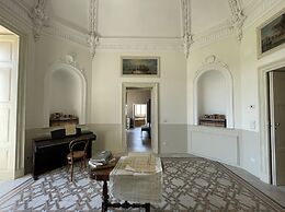 Palazzo Donna Elisabetta -Guest House