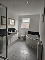 Stag/hen Party House w Hottub, Sauna & Pool Table