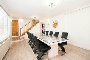 Stag/hen Party House - Pool, Hottub, Bar & Sauna