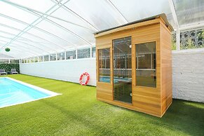 Stag/hen Party House - Pool, Hottub, Bar & Sauna