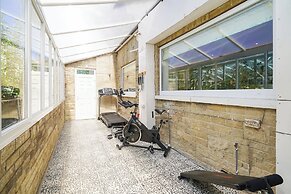 Stag/hen Party House - Pool, Hottub, Bar & Sauna