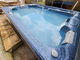 Stag/hen Party House - Pool, Hottub, Bar & Sauna