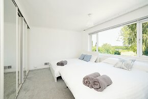 Stag/hen Party House - Pool, Hottub, Bar & Sauna