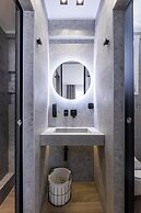 Kentro Luxury Suites