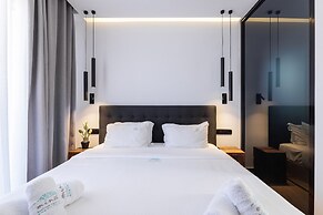 Kentro Luxury Suites