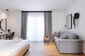 Kentro Luxury Suites