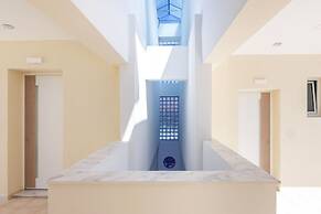 Kentro Luxury Suites