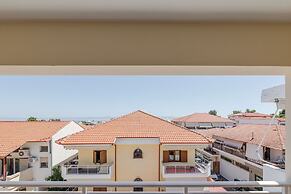 Kentro Luxury Suites