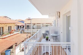 Kentro Luxury Suites