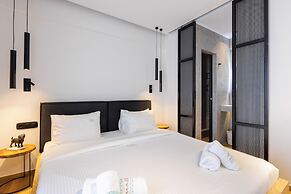 Kentro Luxury Suites