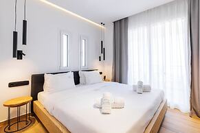 Kentro Luxury Suites