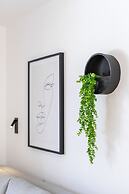 Kentro Luxury Suites