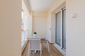 Kentro Luxury Suites