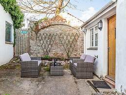 Lovely Stunning 2-bed Cottage in Torquay