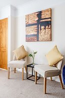 MPL Apartments - Woodside House by Harry Potter Studios