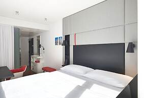 citizenM Chicago Downtown