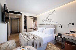 Epoch House & The Orange Shop - Adults Only